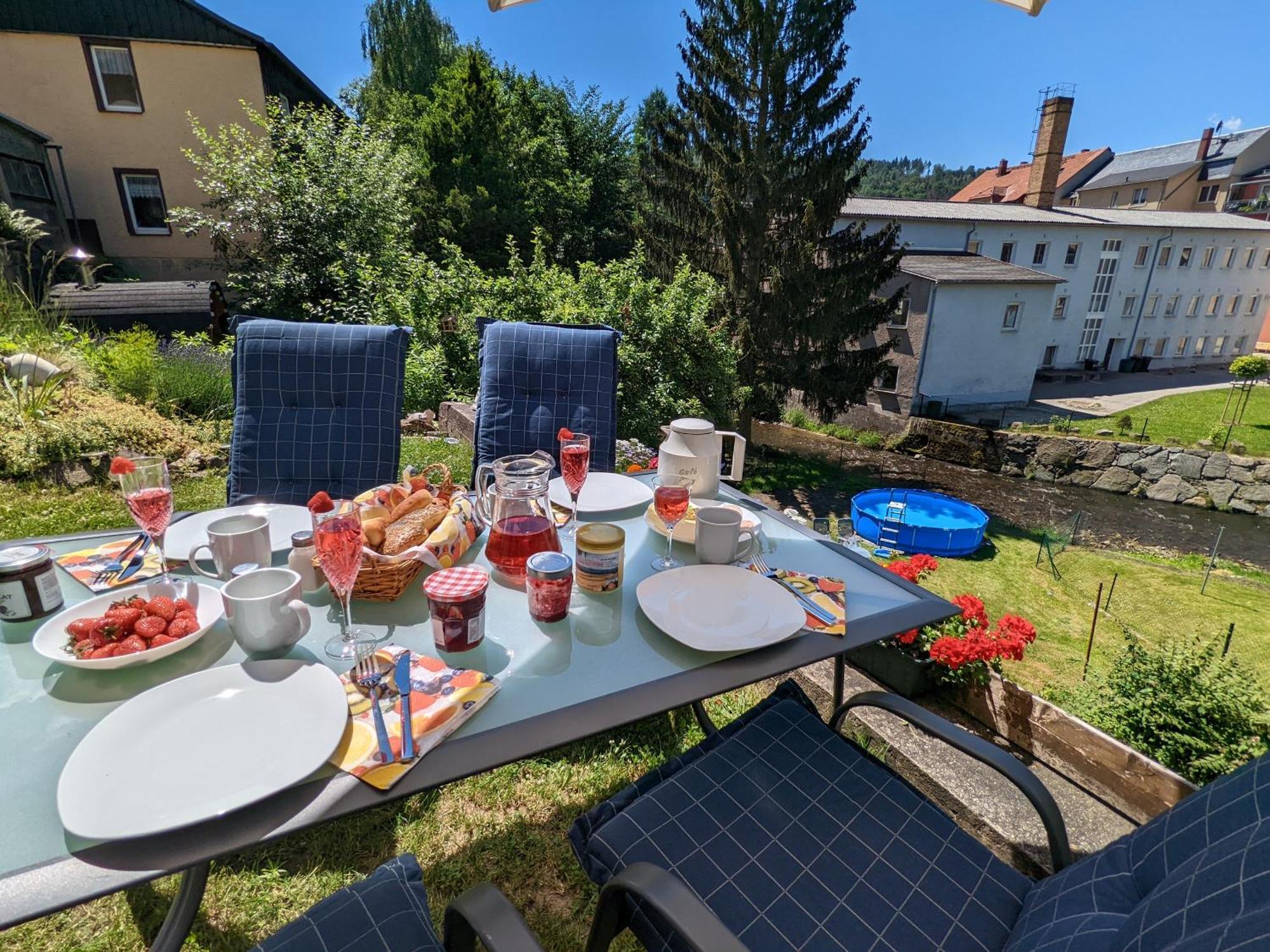 Hw1 - Urlaubsmagie - Sauna&Whirlpool Zum Entspannen Sebnitz Exterior foto